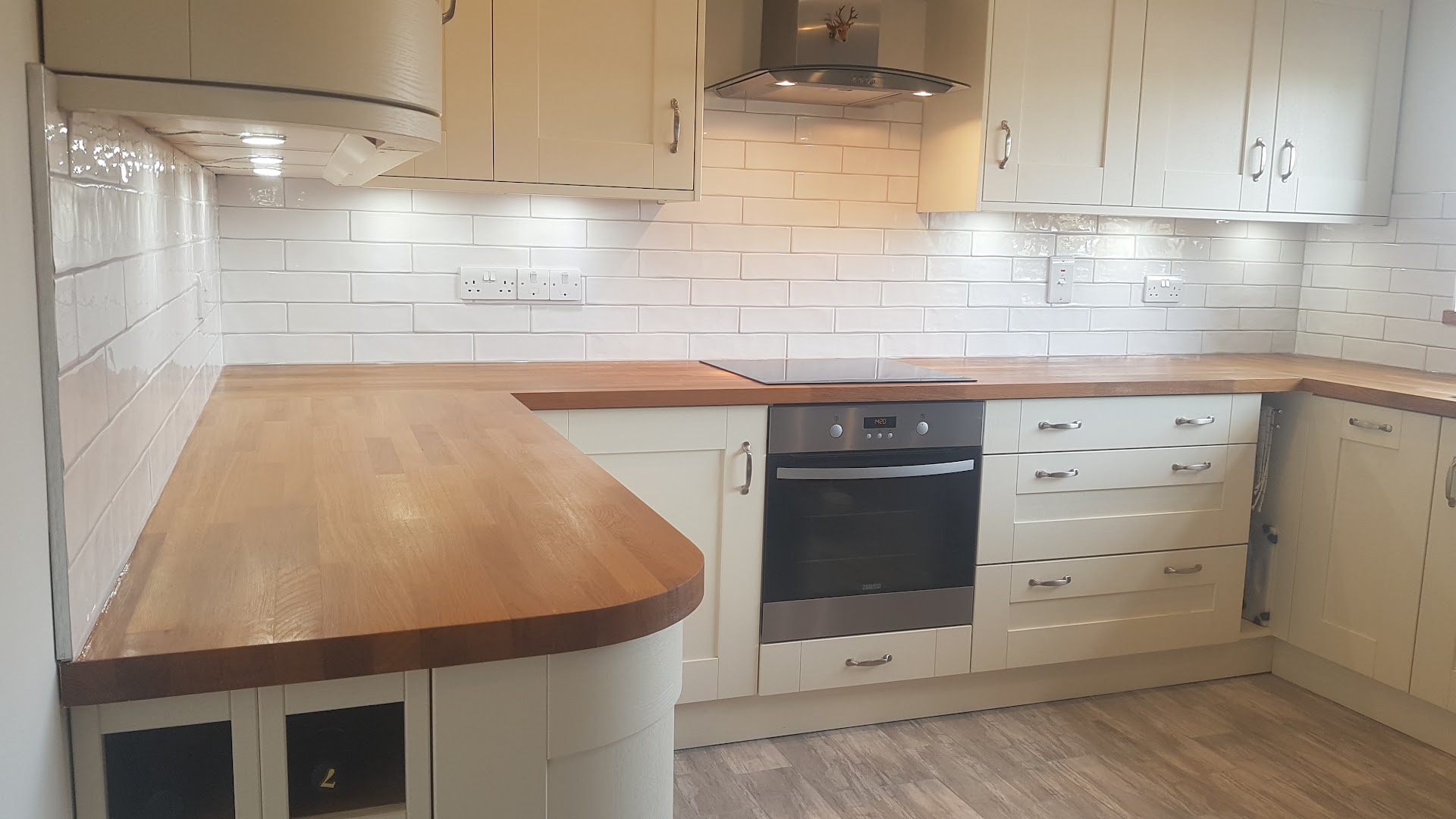 Falcon Tiling/Tiler — Photos 9