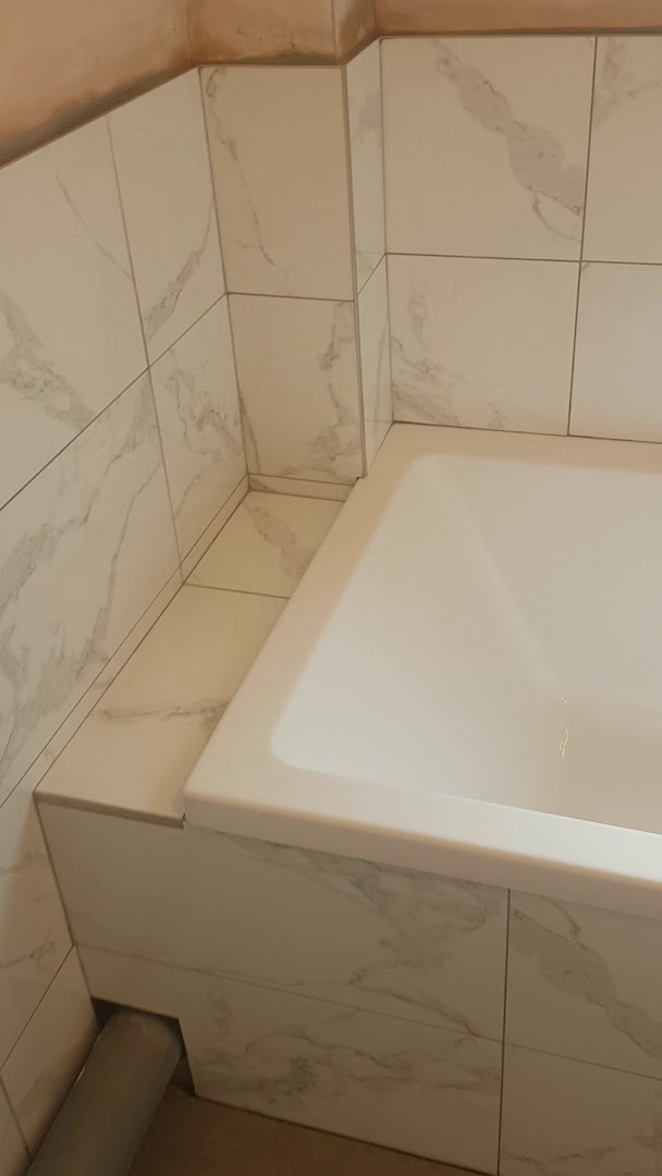 Falcon Tiling/Tiler — Photos 6